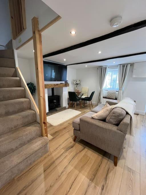 Millstone Cottage Newmillerdam Hill Top Exterior foto