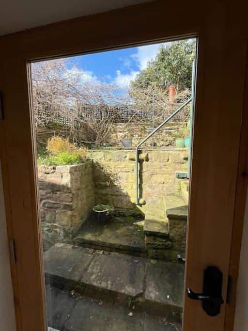 Millstone Cottage Newmillerdam Hill Top Exterior foto